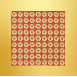 Gult Dahlia-Blommönstret om Röd Sjal<br><div class="desc">Håll i vargstaven med den här kvadratiska stil,  rena chiffonslöjan som innehåller fotobilden av en gult Dahlia-blomma på en ljus,  röd bakgrund och tryckt i ett upprepande mönster. En underbar,  blommigt design! Markera din sjalk storlek.</div>