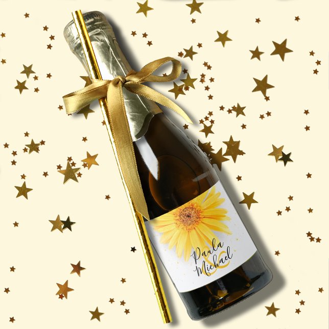 Gult Daisy Bröllop Firande Mini (Yellow daisy wedding mini champagne labels for favors or to serve to guests)