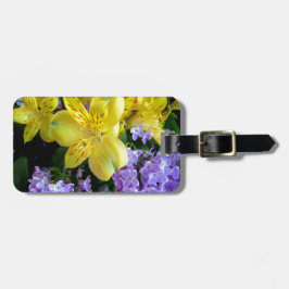 Gult Daylilies & Lila Lilac Flowers Bagagebricka