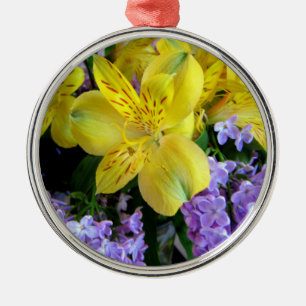 Gult Daylilies & Lila Lilac Flowers Julgransprydnad Metall