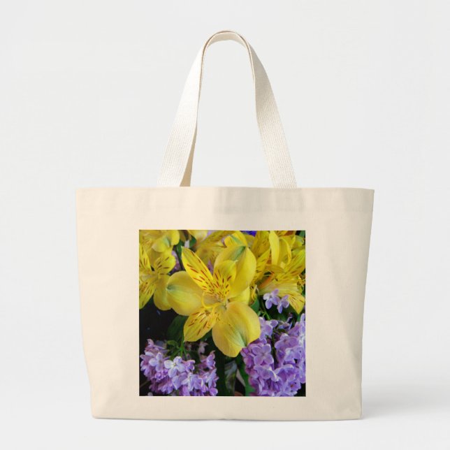 Gult Daylilies & Lila Lilac Flowers Jumbo Tygkasse (Framsidan)