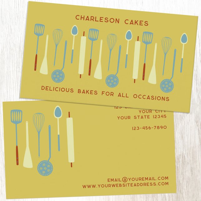 Gult för Catering av återkök Visitkort (Retro Kitchen yellow business card template with editable text for baker, cake maker, catering, cafe)