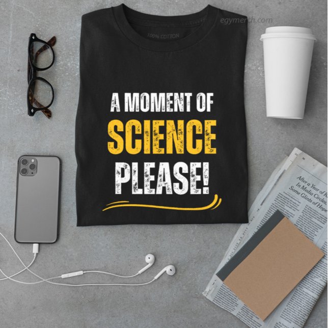 gult för lärartid inom naturvetenskap. t shirt (Skapare uppladdad)