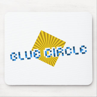 Gult fyrkant med ram och motsatt pixeltext musmatta