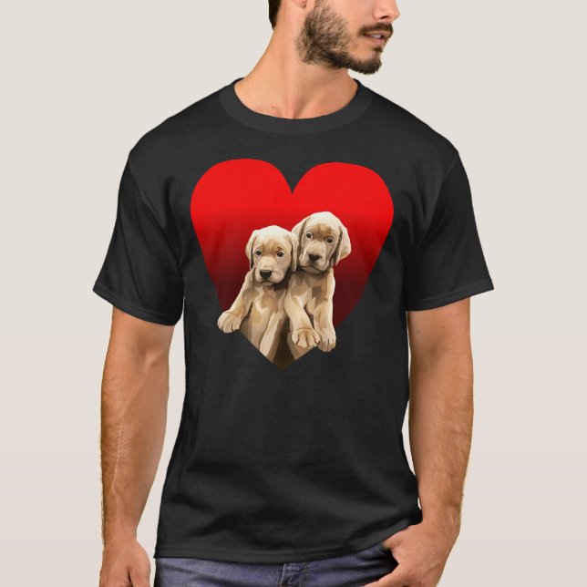 Gult Golden Labrador Puppies Inside Heart T Shirt (Framsida)