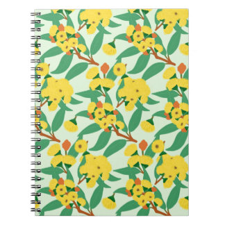 Gult Gum Träd Flowers Anteckningsbok