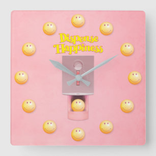 Gult Gumball Dispenser Square Wall Clock Fyrkantig Klocka
