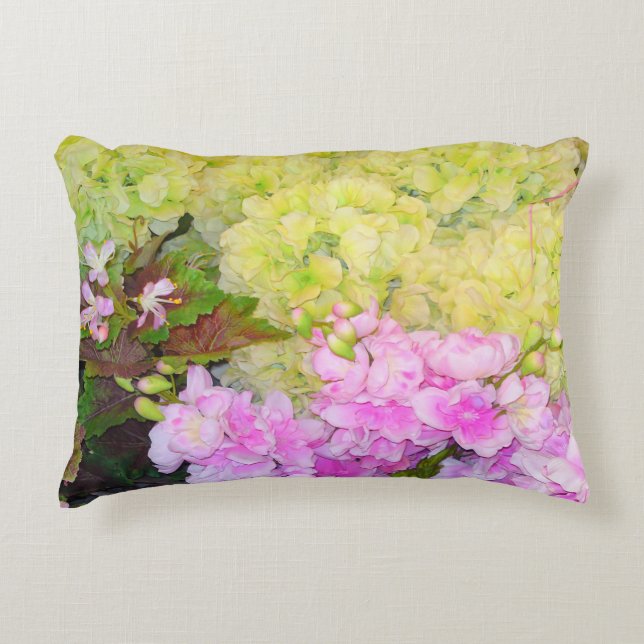 Gult Hydrangea Flower Pillow Prydnadskudde (Framsidan)