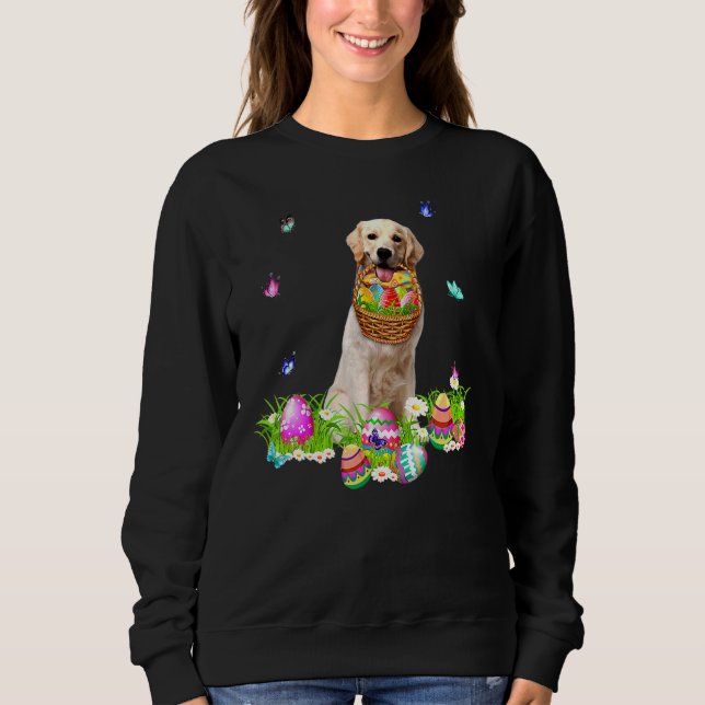 Gult Labrador Bunny Hund med Påskägg Basket T Shirt (Framsida)