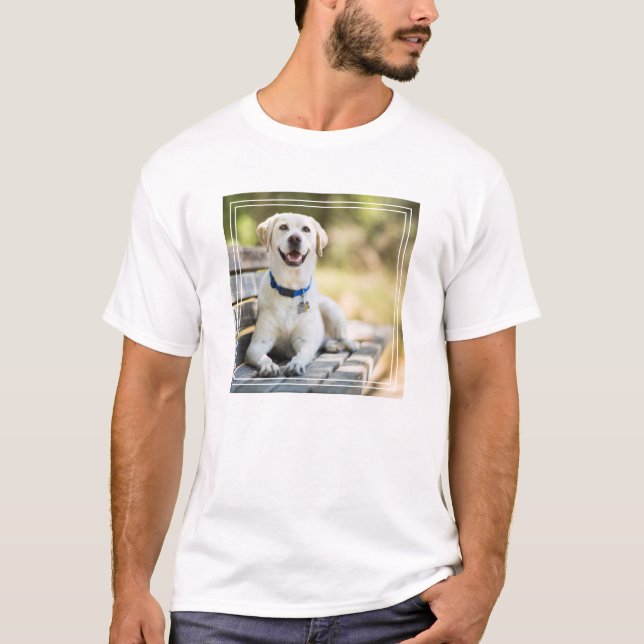 Gult Labrador leker på Bench T Shirt (Framsida)