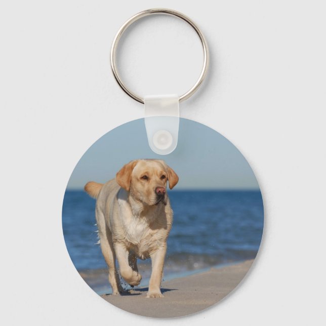 Gult labrador på stranden nyckelring (Framsida)