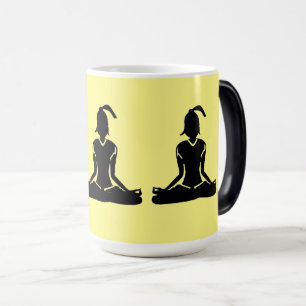 Gult Morphing Yoga Magisk Mugg