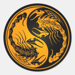 Gult och Black Yin Yang Scorpions Runt Klistermärke