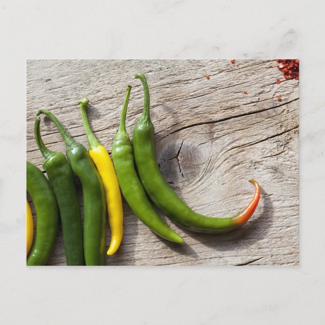 Gult och Grönt Chili Pepper Vykort (Framsida)