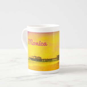 Gult och Lila Santa Monica Pier Ditt namn Benporslin Mugg