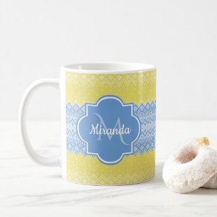 Gult och ljusblå Sticka Mönster med monogram Kaffemugg