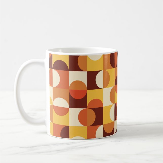Gult och orange i moderna halvcirklar i mitten av  kaffemugg (Vänster)