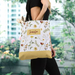 Gult och Orange Wildblommor Tote Bag Tygkasse<br><div class="desc">Ta med en sommarkopp och en liten sommarpaus till din dagliga rutin med den här söt vildblomman i väskan. Den här gulten är perfektens tillbehör för alla årstider och har en orange över vattenfärgens och jokertecken. Underbar för att kunna ta med sig dina vardagsbehov, t.ex. bokar, bärbara datorer eller shoppingartiklar....</div>
