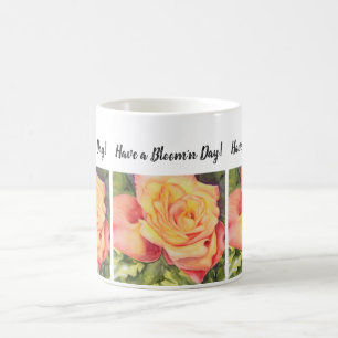 Gult och persikofärgad vattenfärgsblomma i Ro Kaffemugg