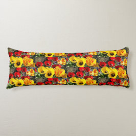 Gult- och rödtuppar kroppskudde