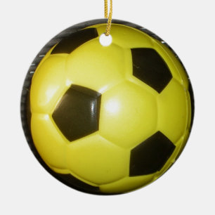 Gult och svart fotboll. julgransprydnad keramik