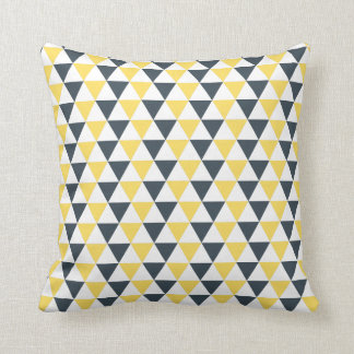 Gult och träkol Triangles Mönster Kudde