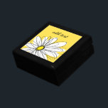 Gult och vit visuell Daisy med Anpassningsbar Text Minnesask<br><div class="desc">En namn,  ett monogram eller en annan anpassningsbar biet. Om du vill flytta runt bilden klickar du på knappen Anpassa för att göra ändringar.</div>