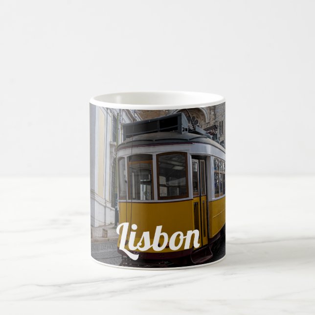 Gult om katedralen i Lissabon i Portugal Kaffemugg (Center)