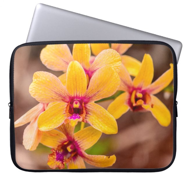 Gult Orchid, Lawai, Kauai, Hawaii Wetdress Laptop Sleeve (Framsidan)