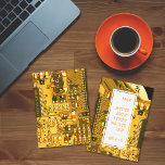 Gult PCB-kort, kretskort för elektroniska delar Tack Kort<br><div class="desc">Detaljerat fotografi av en pcb-kartong,  perfekt för elektroniska entusiaster. Den tryckta kretsens huvudsakliga färg: gultens orange...  Påskägg: en söt liten hjärtform i kretsen.</div>