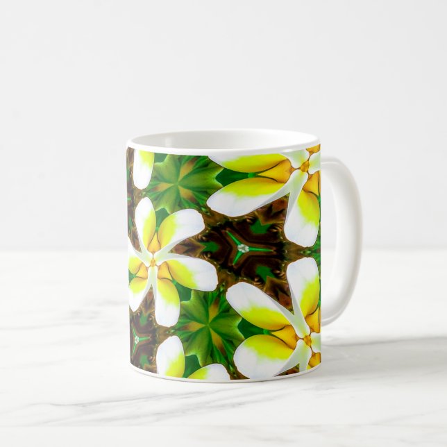 Gult Plumeria Mönster Kaffemugg (Framsida höger)