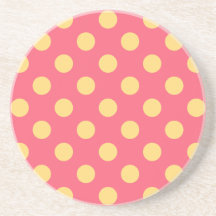 Gult polka dots på korall