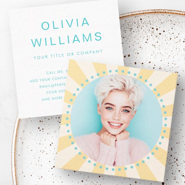 Gult sunburst aqua blue dots trendig färska foton fyrkantigt visitkort (Yellow sunburst aqua blue dots trendy fresh photo square business card)
