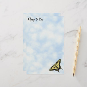 Gult Swallowtail Butterfly Blå himmel Personlig Brevpapper
