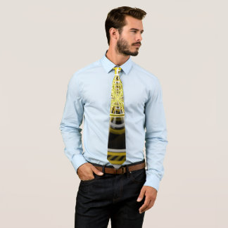 Gult tejpar berg- och dalbanaritt på slips