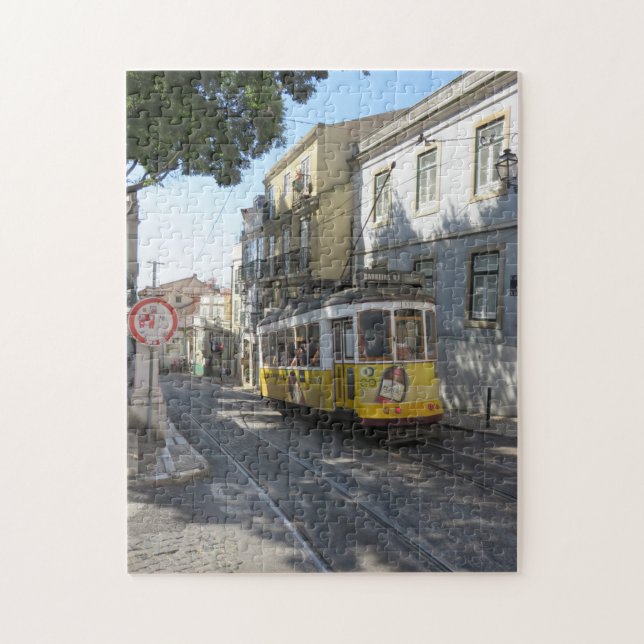 Gult Tram i Lissabon, Portugal Pussel (Vertikal)
