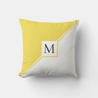 Gult trianglar och monogram moderna kudde