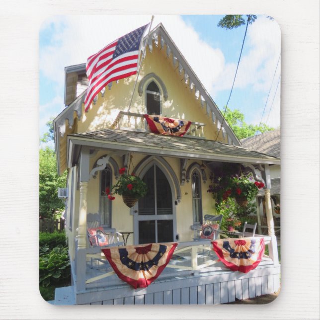 Gult Victorian with Bunting - Martha's Vineyard Musmatta (Framsidan)