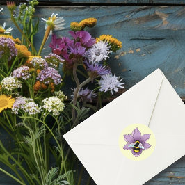 Gulten Bumblebee Lavender Flowers Runt Klistermärke