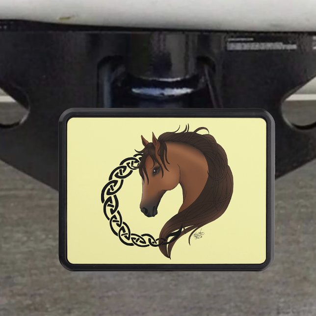 Gulten Celtic Brown Horse Dragkroksskydd (Skapare uppladdad)