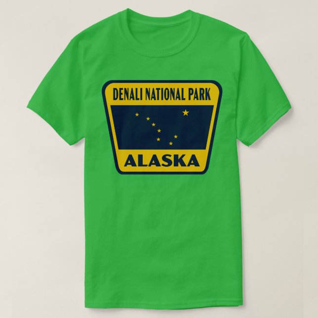 Gulten Denali nationalpark Alaska Retro Badge T Shirt (Design framsida)