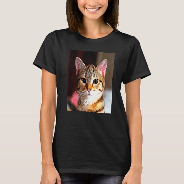Gulten Eyed Brown Tabby katt Po med konst Baby T Shirt (Framsida)