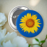 Gulten Flagga Färg i Ukraina, blå solrosblomma Knapp<br><div class="desc">Utformningen är blå och gult,  Ukrainas flagga med land nationalblomman,  solrossen. En symbol för hopp och bön för fred.</div>