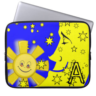 Gulten Stars Blue vid laptop sleeve Måne