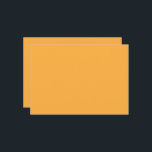 gultens bakgrund med spara datumet<br><div class="desc">Utformningen är en ljusstark kvadrat med en jämn gult färg. Det verkar vara ett fast,  plant yta utan synliga struktur eller mönster. Gulten färg är konsekvent över hela ram och skapar den en enkel och levande bild.</div>