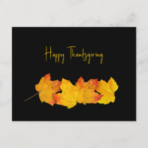 Gultlöv på svart thanksgivingvykort helg vykort