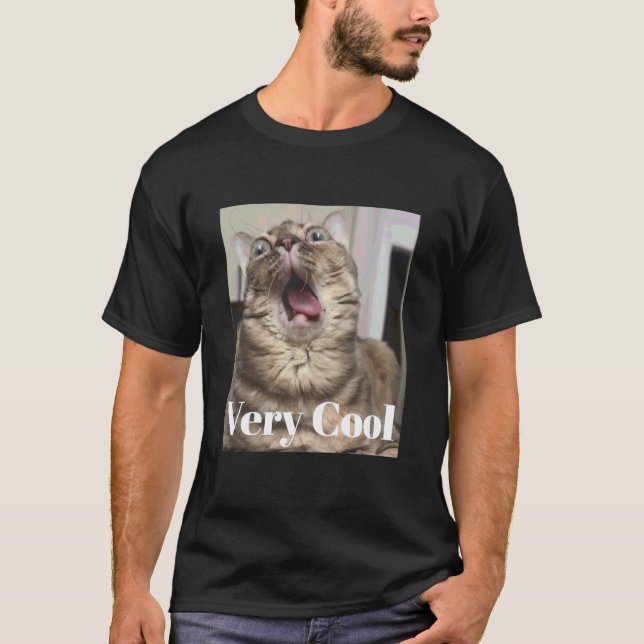 Gumbus Mycket Cool Rollig Hjärnrot Katt Dank Meme  T Shirt (Framsida)