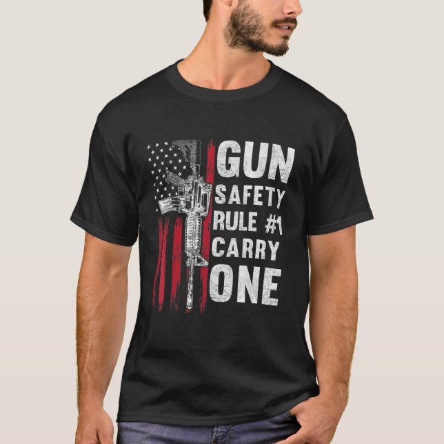 Gun Safety Rule 1 Pro 2nd Amendment AR 15 American T Shirt (Framsida)