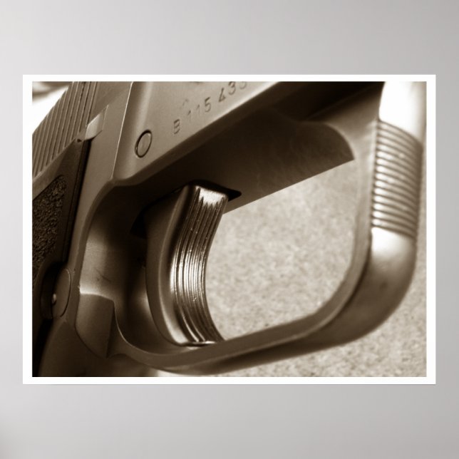 Gun-serie Poster (Framsidan)