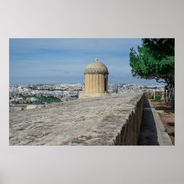 Gun turret på gamla stadsmurar i Valletta, Malta Poster (Framsidan)